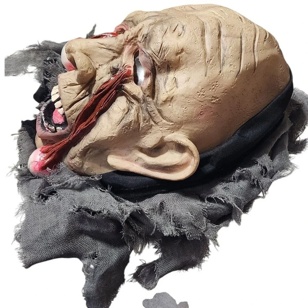 Scary Horror Halloween Mask Bloody Dangling Eyeballs Tattered‎ Cloth Cosplay